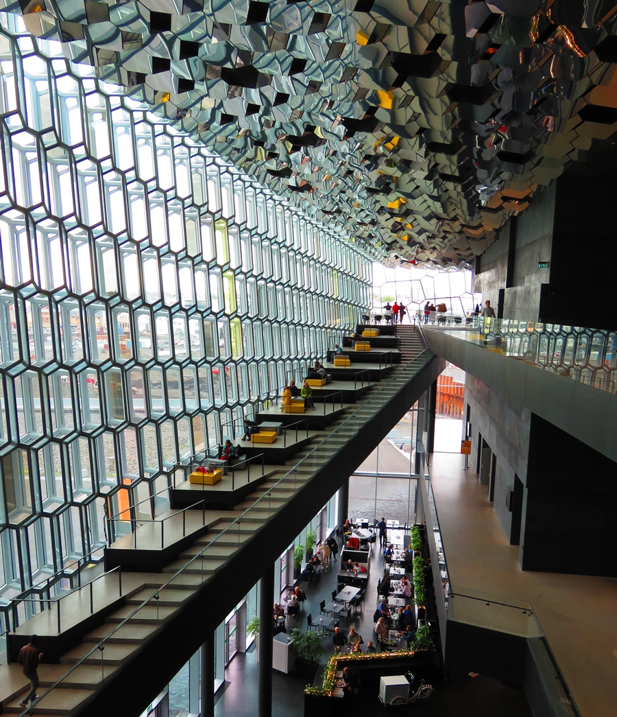 Photovicky - Ziua 7, 12 august: Reykjavik - Turul Peninsulei Reykjanes – Eclipsa Totala de Soare – zbor spre casa